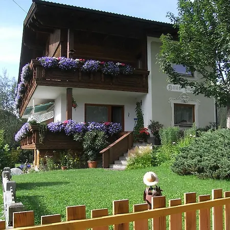 Apartment Haus Falger *