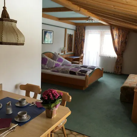 Haus Falger Apartment *